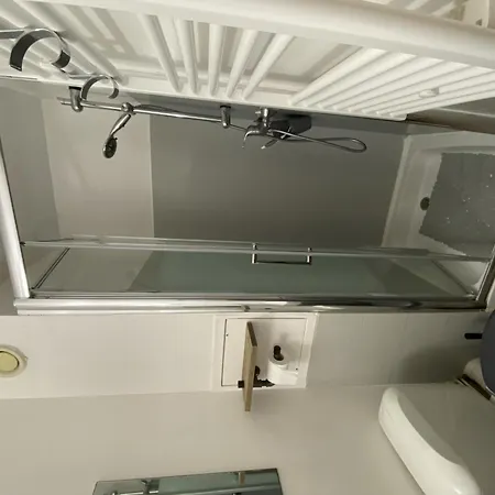 T2 Avec Terrasse Et Wi-fi Proche Des Thermes Du Connetable Appartement *